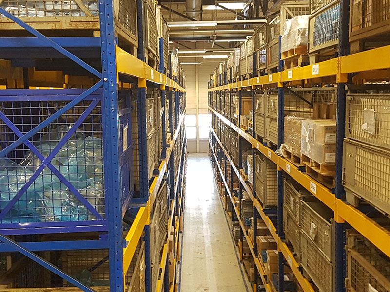 Sırt Sırta Depo Raf Sistemleri